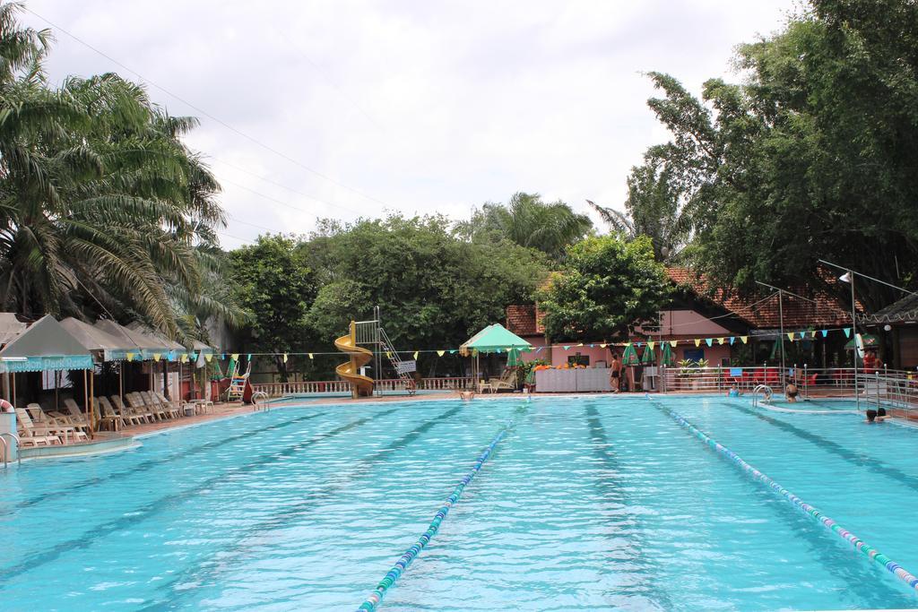 Saigon Park Resort Thuan An Exteriér fotografie