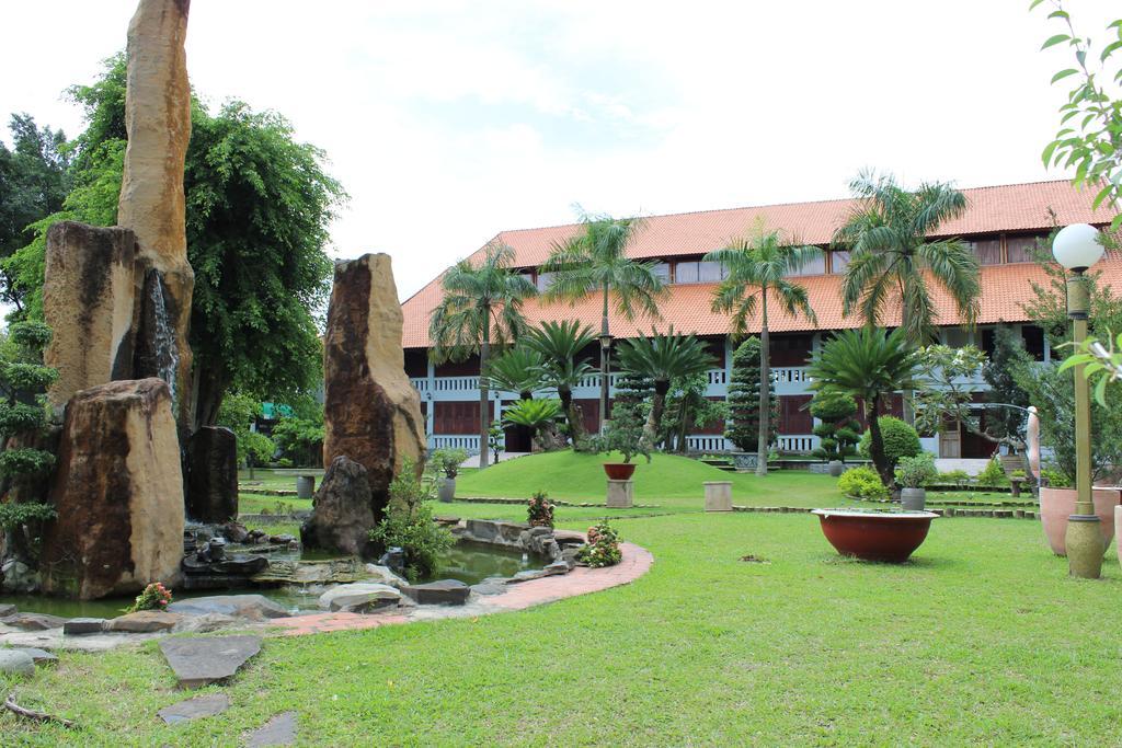 Saigon Park Resort Thuan An Exteriér fotografie